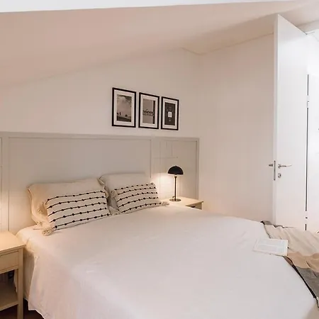 Espichel - 2 Bedrooms In Campo De Ourique * Lissabon