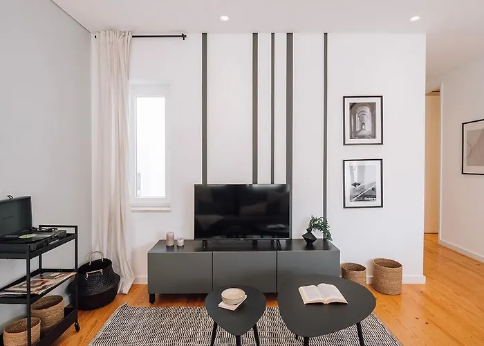 Apartament Espichel - 2 Bedrooms In Campo De Ourique Lizbona